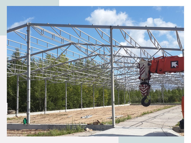 Строительство конюшен в Реж от 657 руб. под ключ