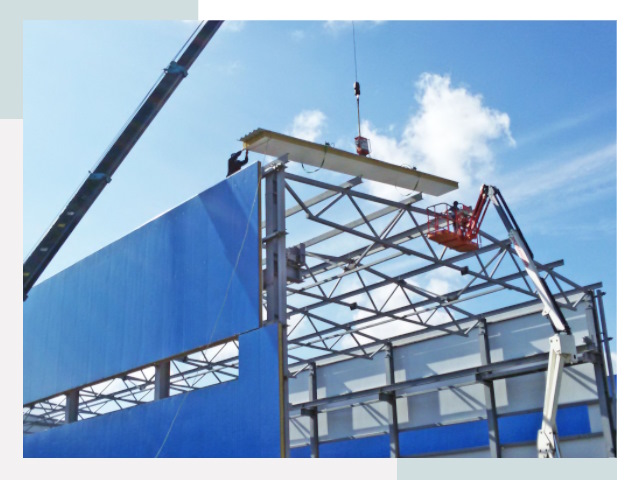 Монтаж сэндвич-панелей в Реже