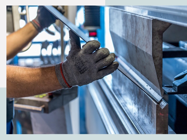 Гибка металла в Реже